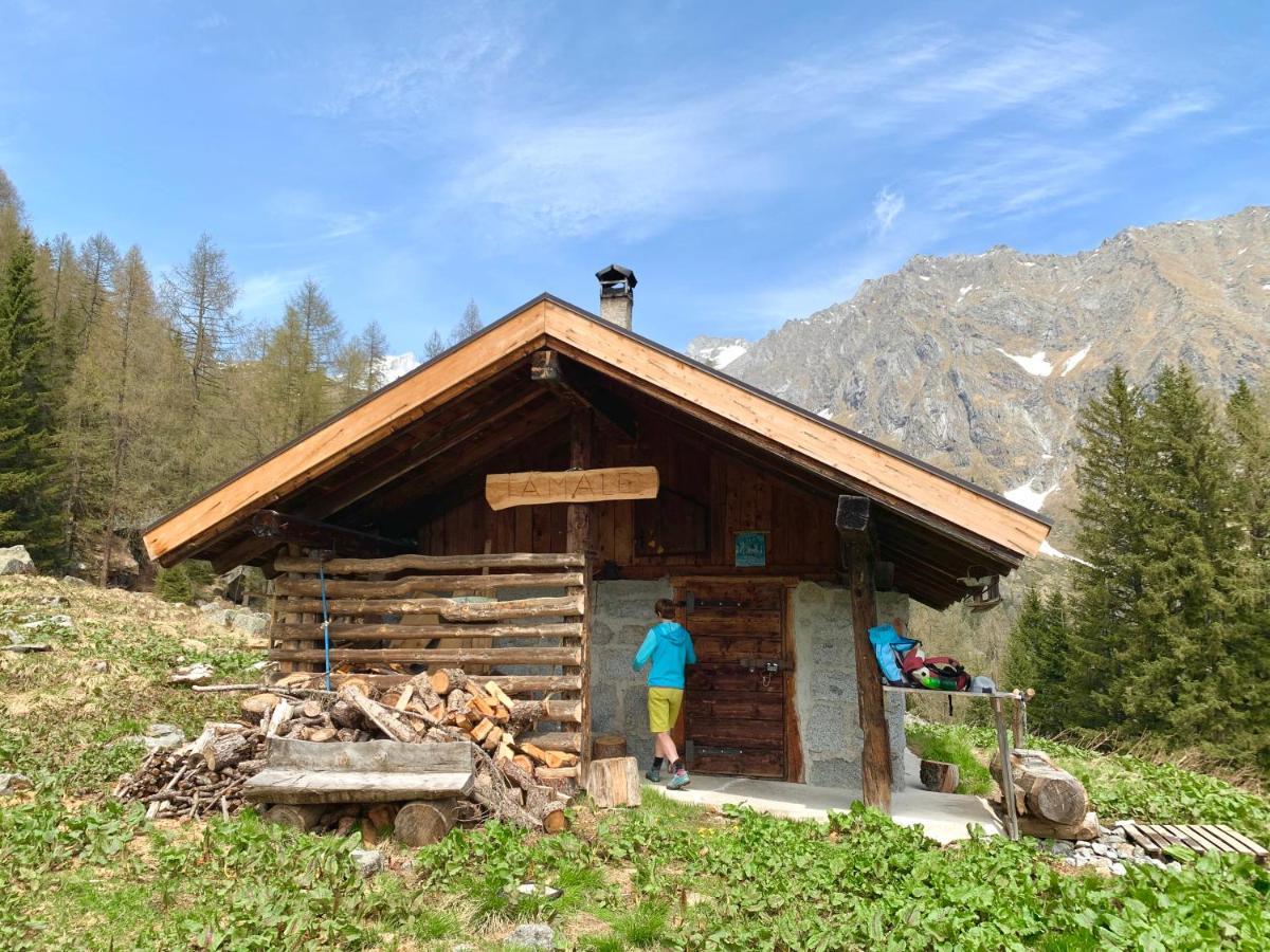 Hotel Ferrari Pinzolo Exterior photo
