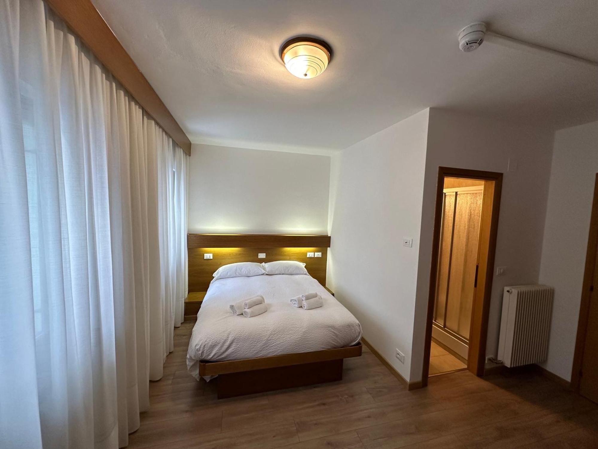 Hotel Ferrari Pinzolo Exterior photo
